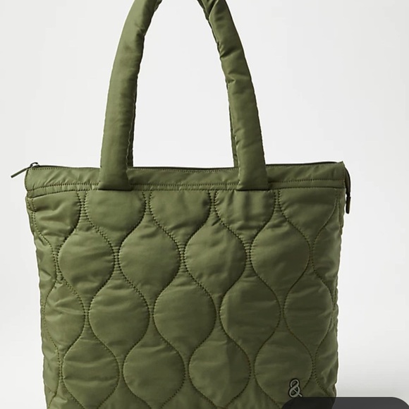 LOFT Bags Nwt Loft Lou Grey Quilted Tote Bag Poshmark